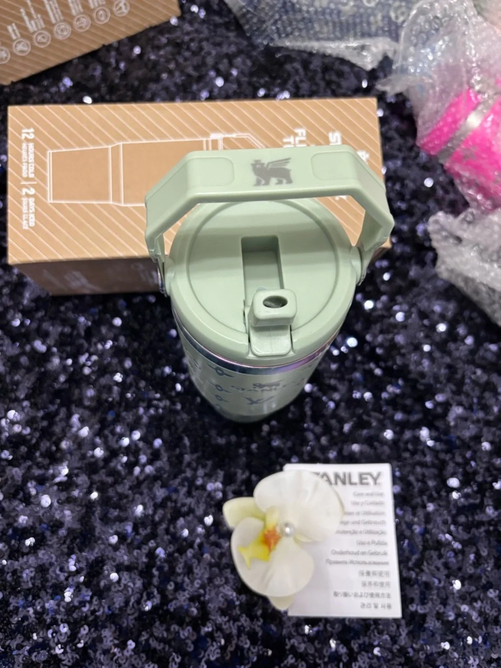 Bundle - Picture 6 of 7